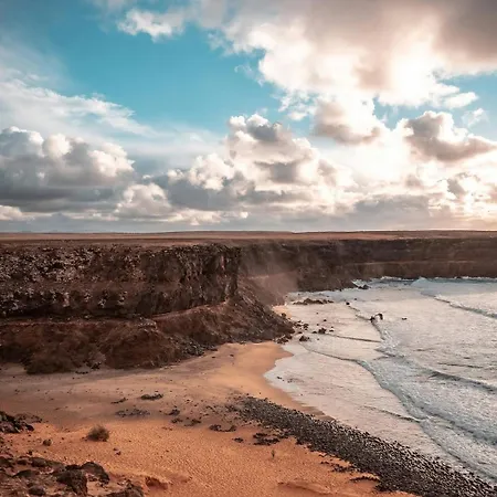 Aregoma Апартаменты